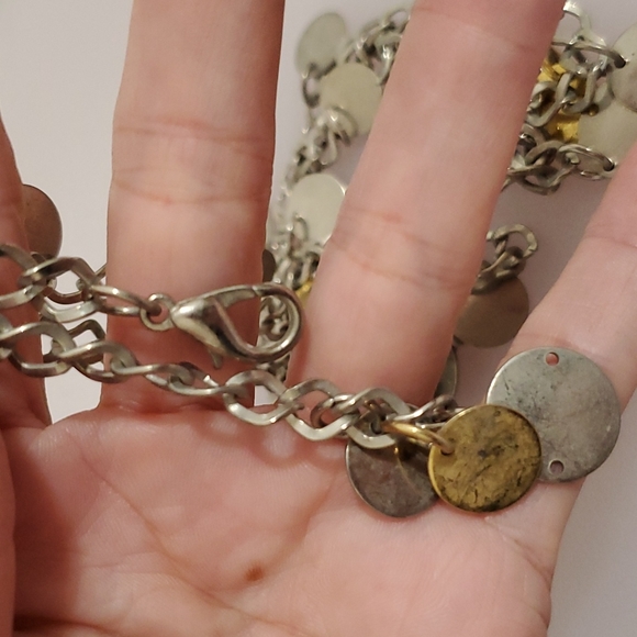 VINTAGE Silver tone chain with circular gold & silver disks lobster clasp belt - Picture 4 of 7